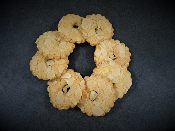 RB kerstkransjes met amandelen ca. 200 gram